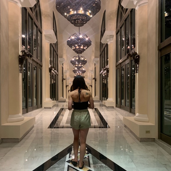 Meet your Posher, Celena - Picture 5 of 7